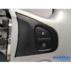 Renault - Clio - Stuurwiel