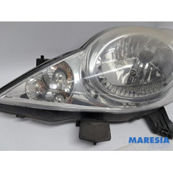Peugeot - 107 - Scheinwerfer links