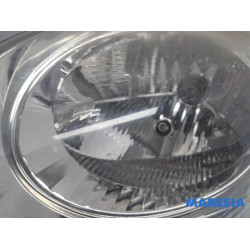 Peugeot - 107 - Scheinwerfer links