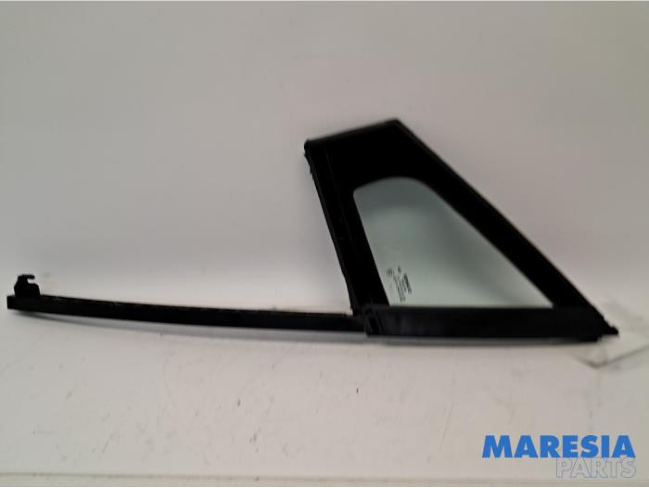 Renault - Clio - Driehoeks Ruit links-voor