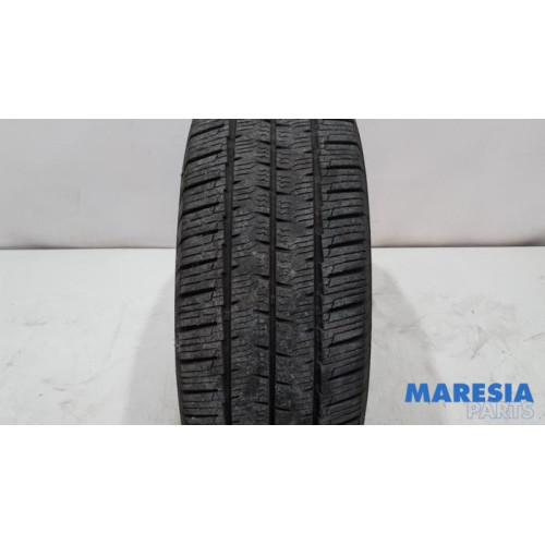 Renault - Trafic - Band