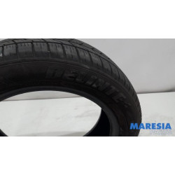 Peugeot - 107 - Pneu