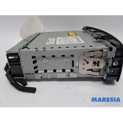 Peugeot - 107 - Radio CD Speler