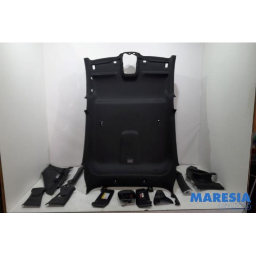 Alfa Romeo - Junior Elettrica - Headlining