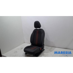 Alfa Romeo - Junior Elettrica - Stoel rechts