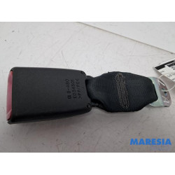 Peugeot - 107 - Insertion ceinture de sécurité arrière gauche