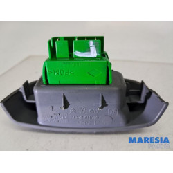 Peugeot - 107 - Elektrisch Raam Schakelaar