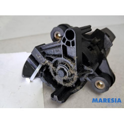 Peugeot - 107 - Mécanique de verrouillage hayon