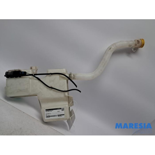 Opel - Vivaro - Front windscreen washer reservoir