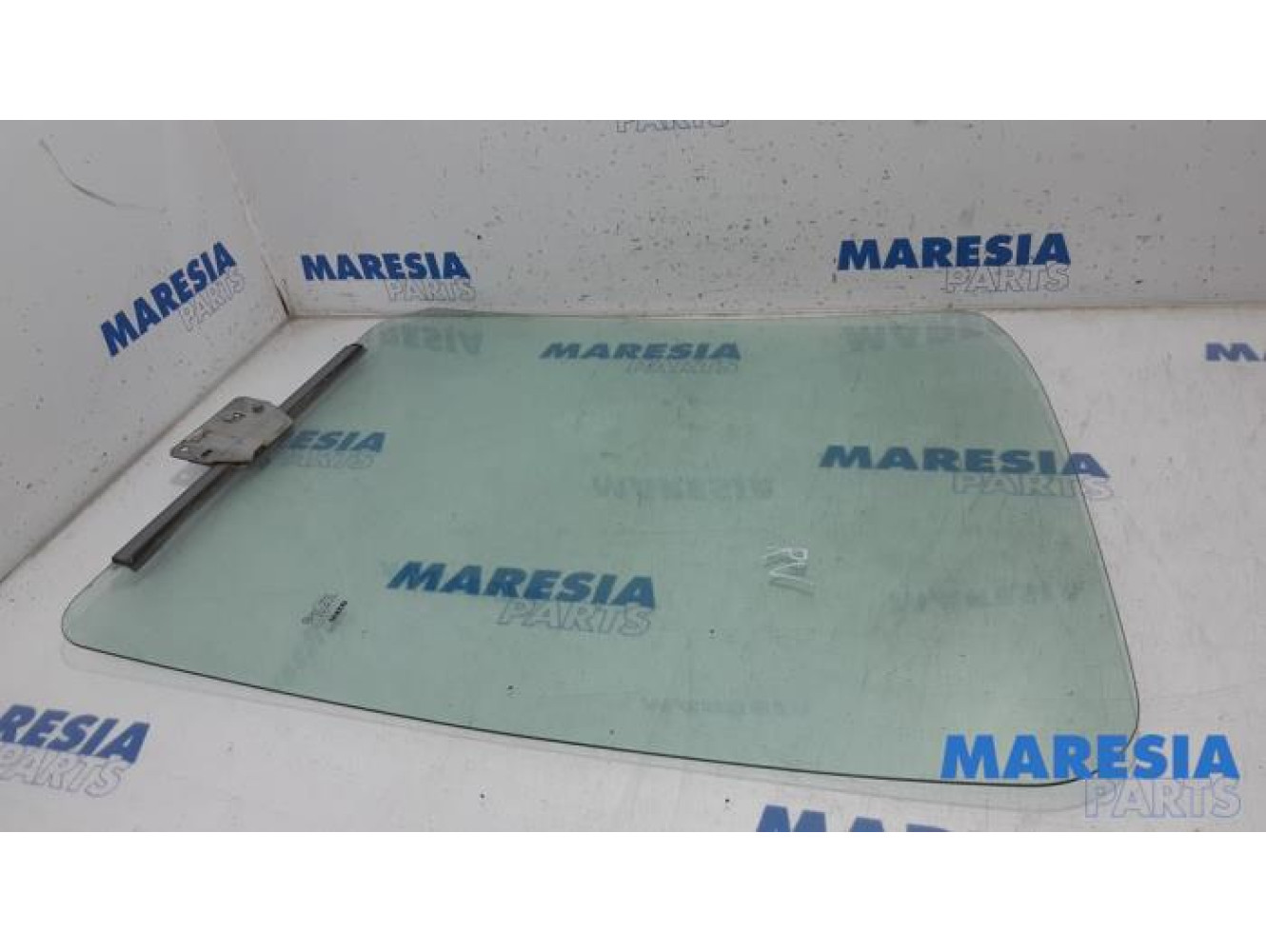 Iveco - Daily - Tür 2-türig rechts