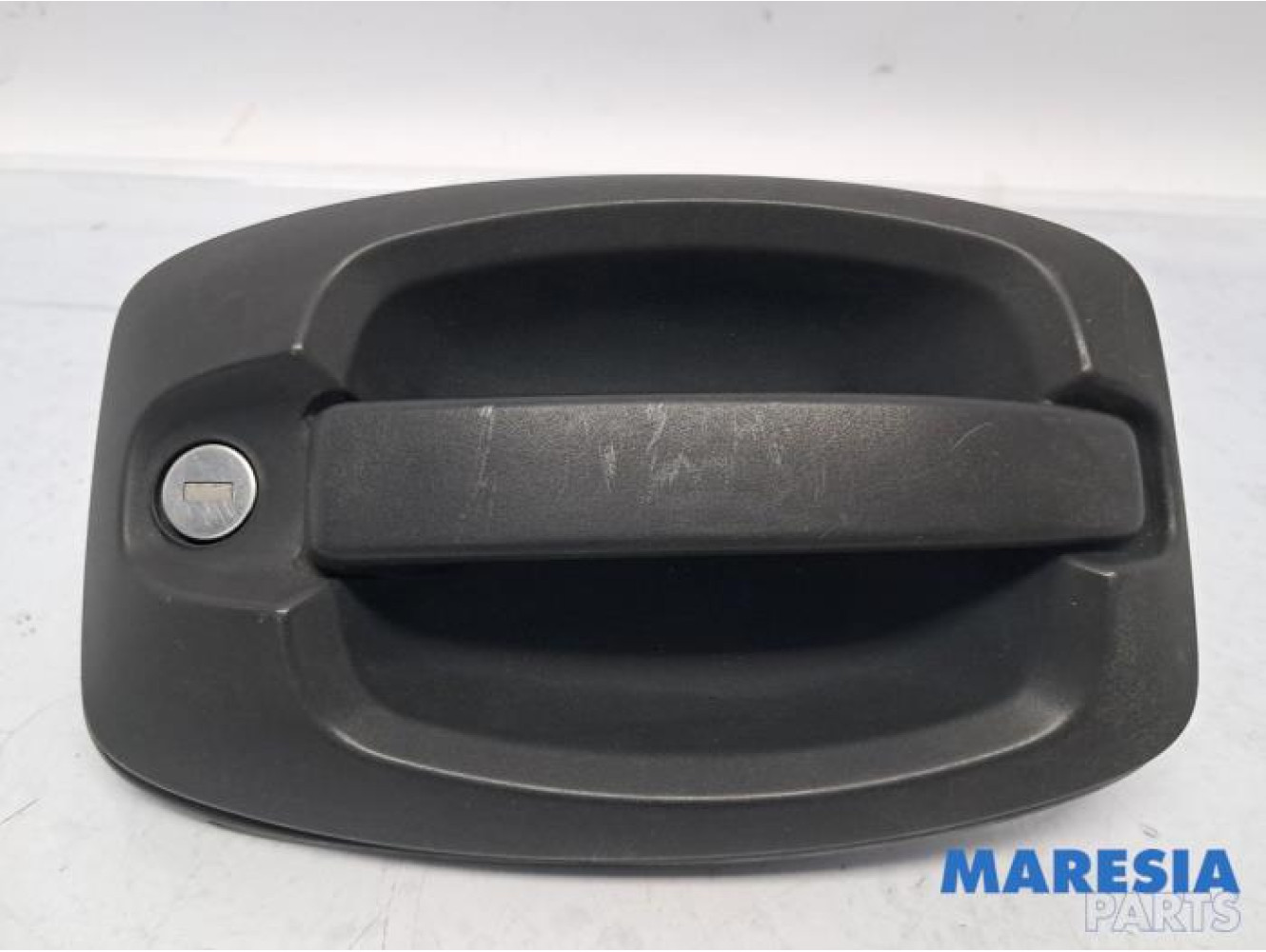 Fiat - Ducato - Door handle 2-door, left