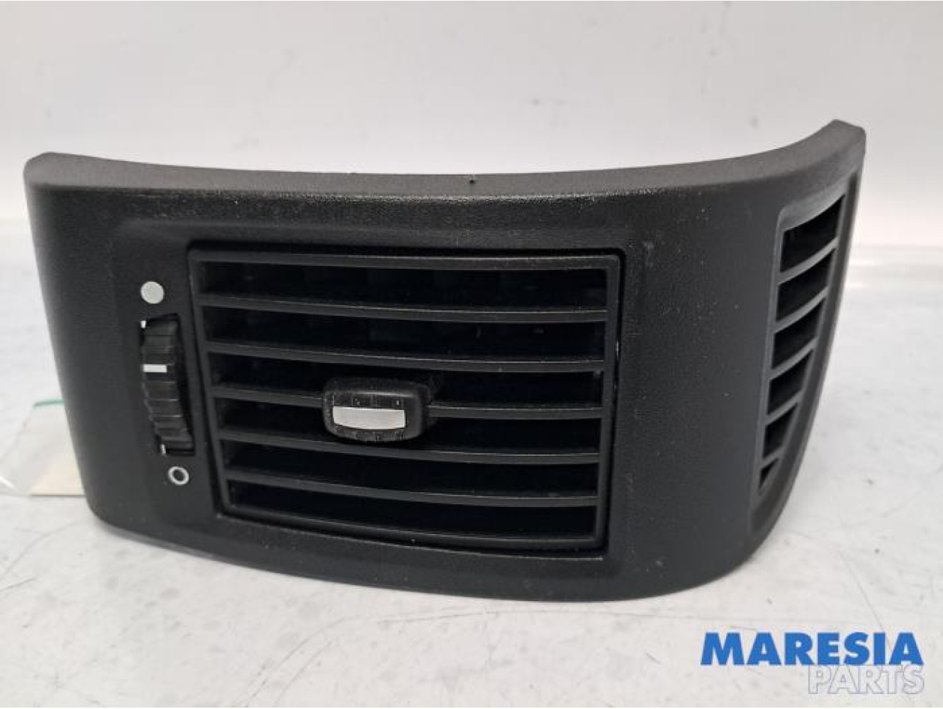 Fiat - Ducato - Grille aération tableau de bord