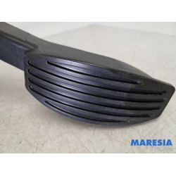 Fiat - 500 - Gaspedal