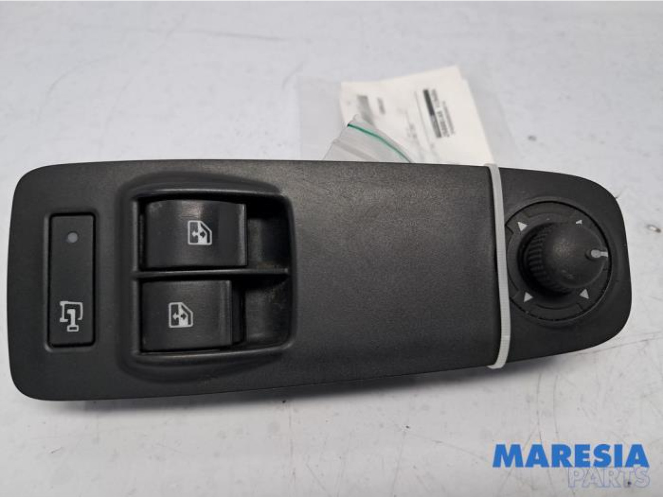 Fiat - Ducato - Multi-functional window switch