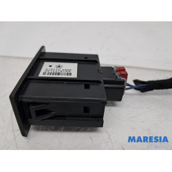 Fiat - 500 - AUX / USB connection