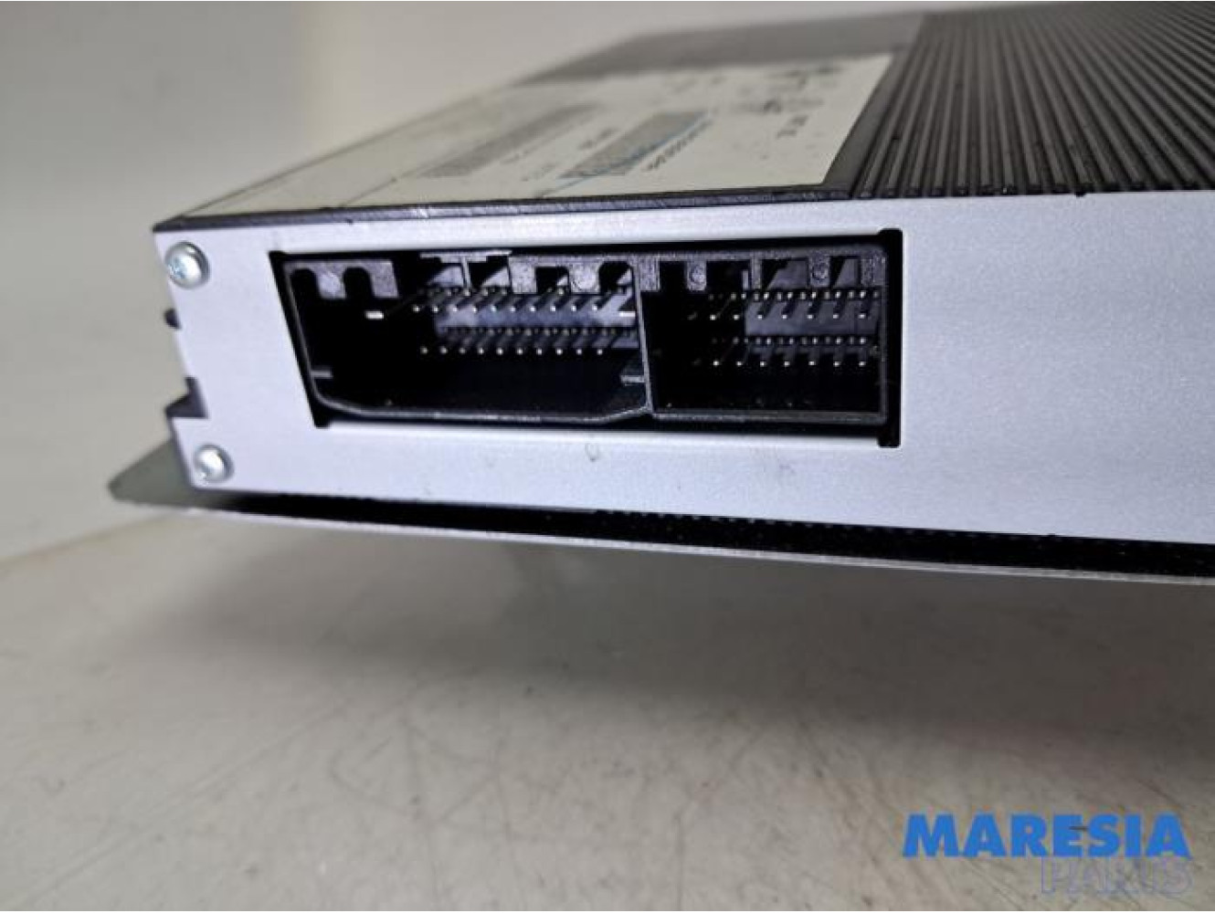 Fiat - 500 - Radio versterker