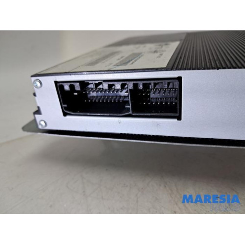 Fiat - 500 - Radio versterker