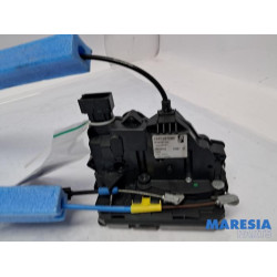 Fiat - Ducato - Sliding door lock mechanism, right