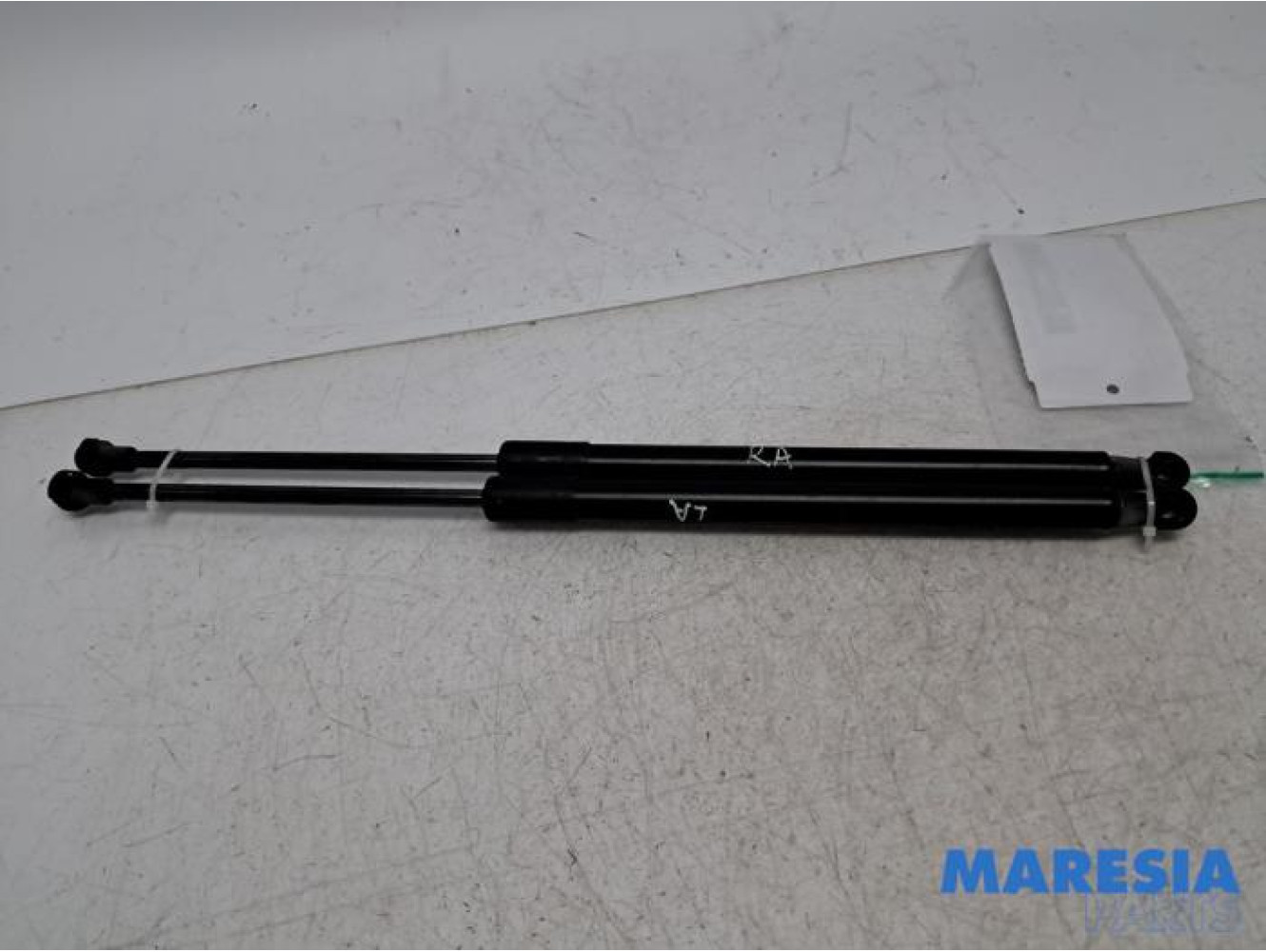 Fiat - 500 - Set Gasdempers Achterklep