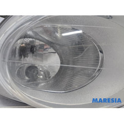 Fiat - 500 - Spotlight, left