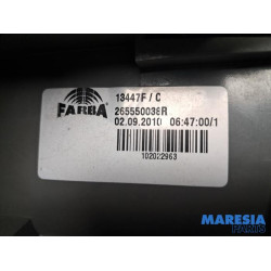 Renault - Megane - Feu arrière gauche