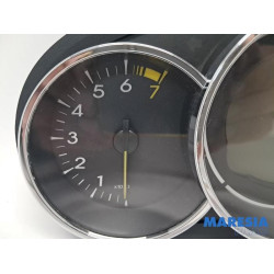 Renault - Megane - Instrument panel