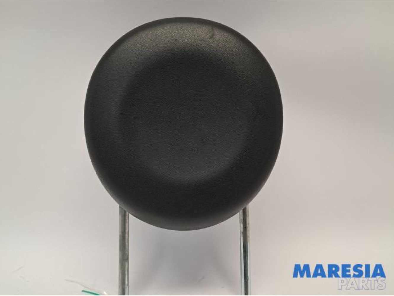 Fiat - 500 - Headrest