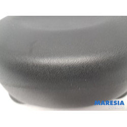 Fiat - 500 - Headrest