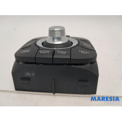 Renault - Megane - Navigatie bedienings paneel