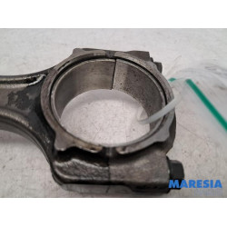 Fiat - Doblo - Connecting rod