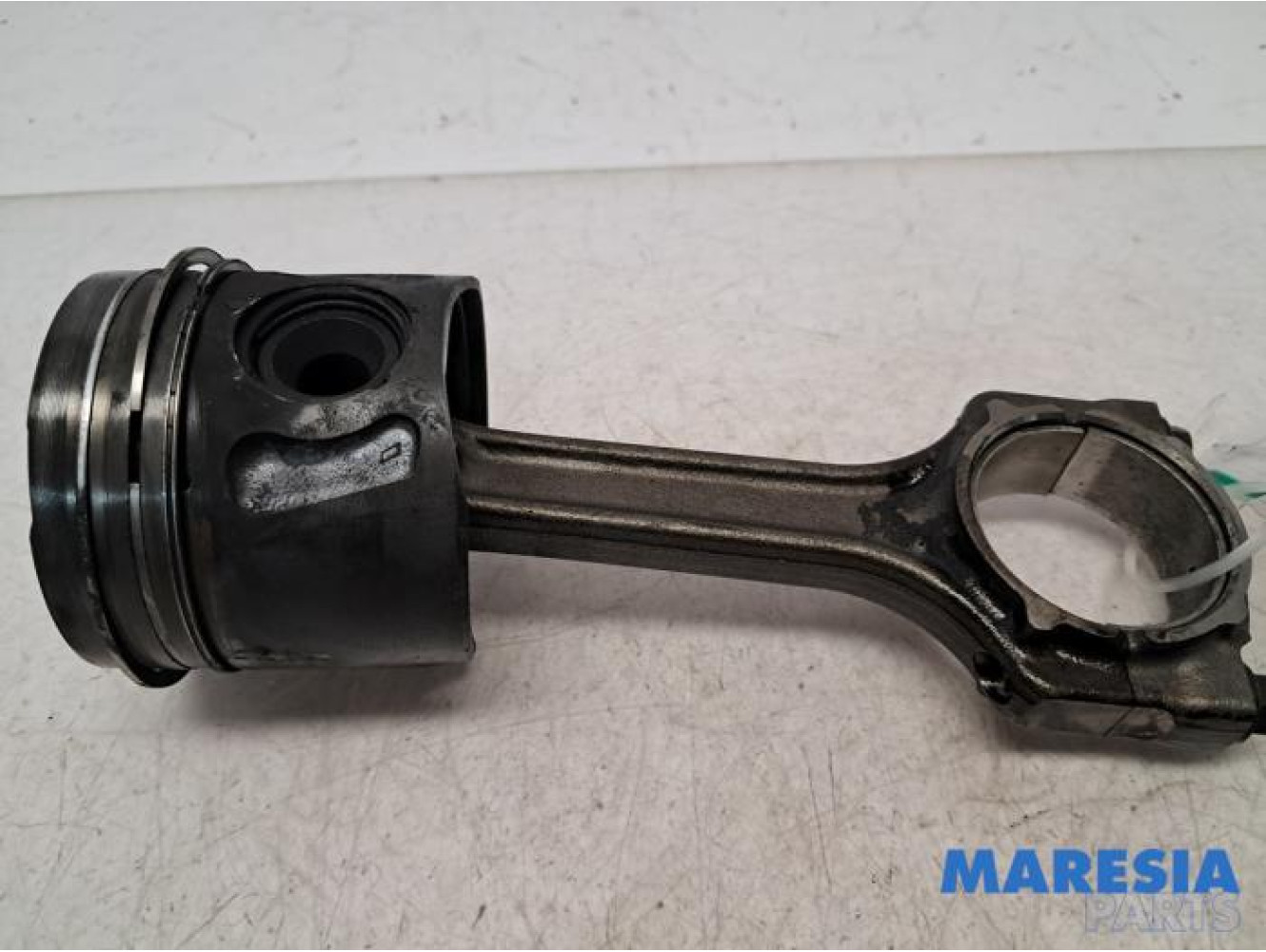 Fiat - Doblo - Connecting rod
