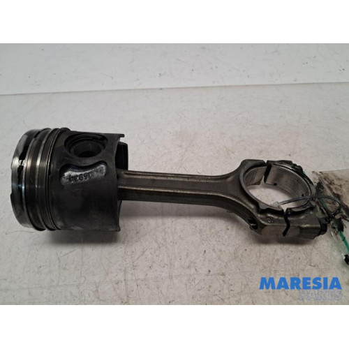 Fiat - Doblo - Pleuelstange