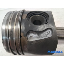 Fiat - Doblo - Connecting rod