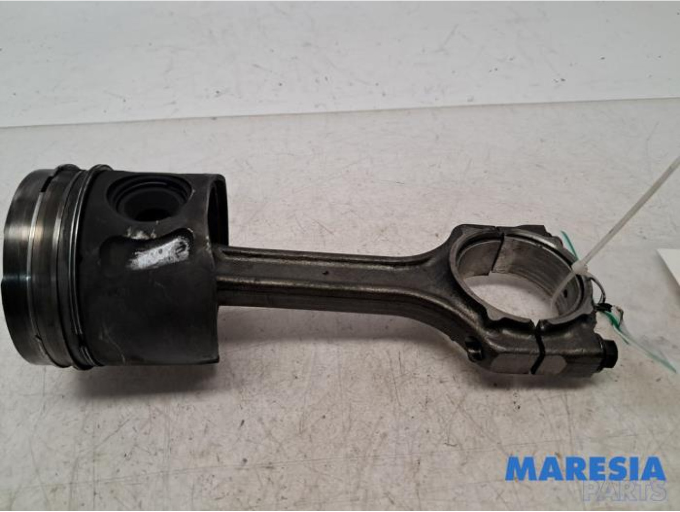 Fiat - Doblo - Connecting rod
