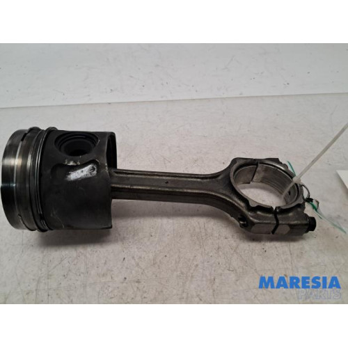 Fiat - Doblo - Pleuelstange