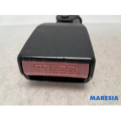 Renault - Megane - Rear seatbelt buckle, right
