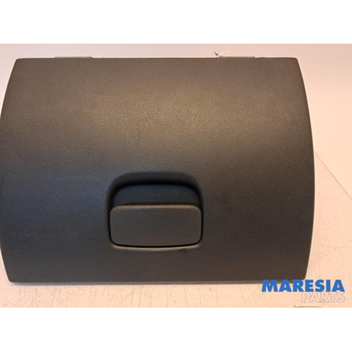 Renault - Master - Handschuhfach