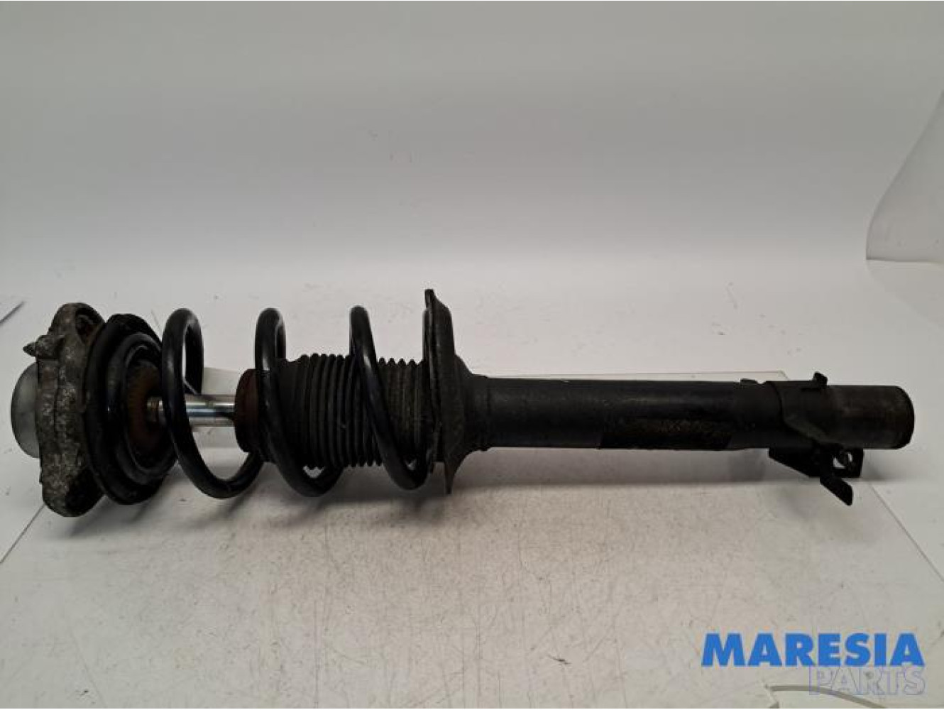 Fiat - Ducato - Stoßdämpferstrebe rechts vorne