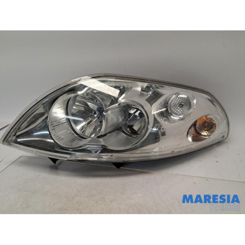 Renault - Master - Scheinwerfer rechts