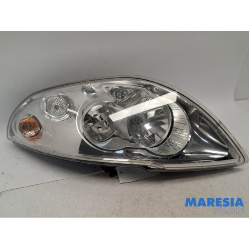 Renault - Master - Scheinwerfer links