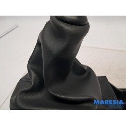 Renault - Megane - Gear stick