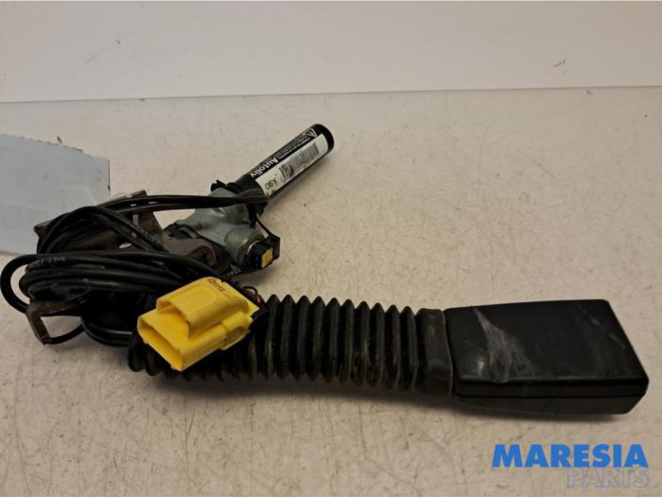 Fiat - Ducato - Seatbelt tensioner, left