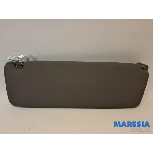 Renault - Master - Sonnenblende