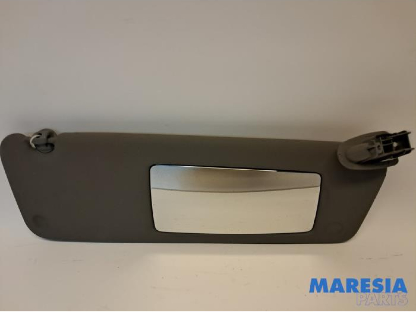 Renault - Master - Sonnenblende