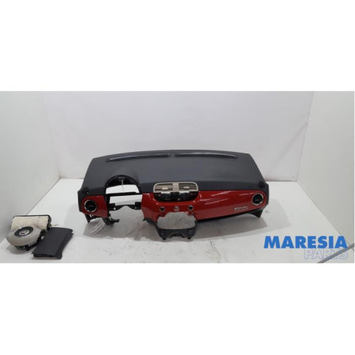Fiat - 500 - Airbag set + dashboard