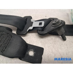 Renault - Megane - Rear seatbelt, left