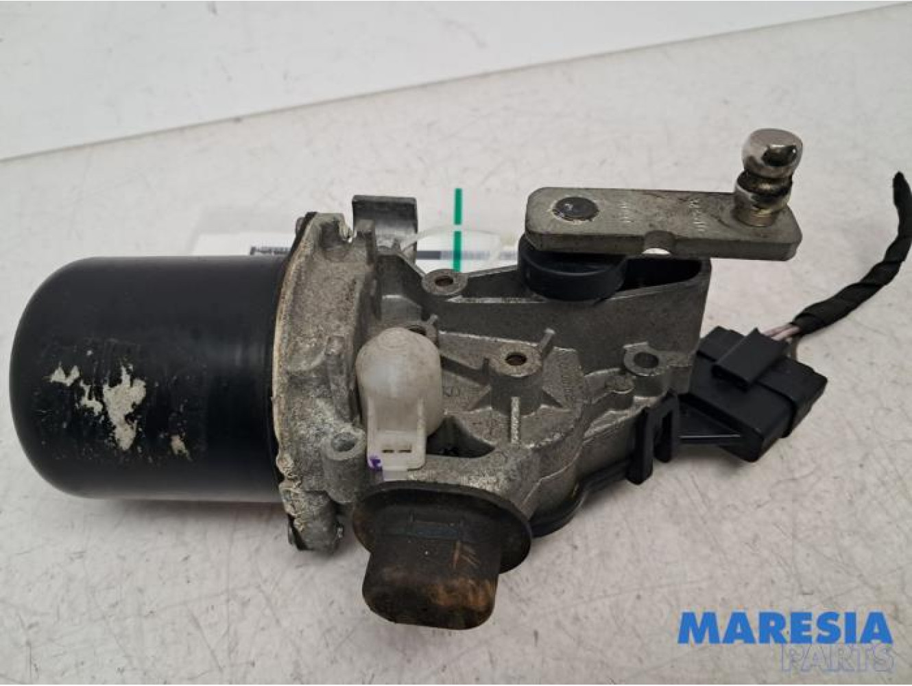 Renault - Megane - Scheibenwischermotor vorne