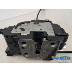 Renault - Megane - Rear door mechanism 4-door, right