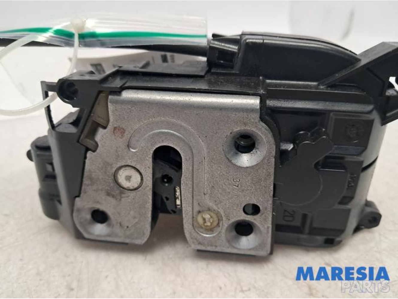 Renault - Megane - Rear door mechanism 4-door, right