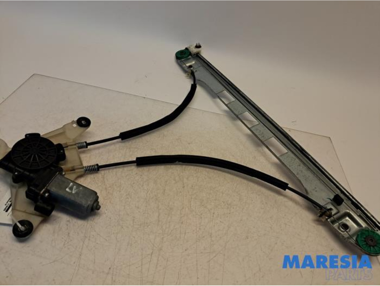 Renault - Master - Ruitmechaniek 2Deurs links-voor